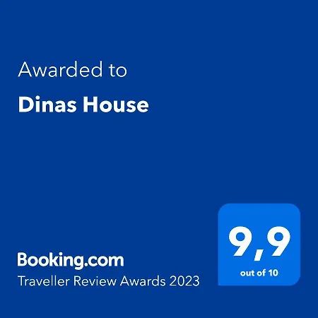 Dinas House Apartment